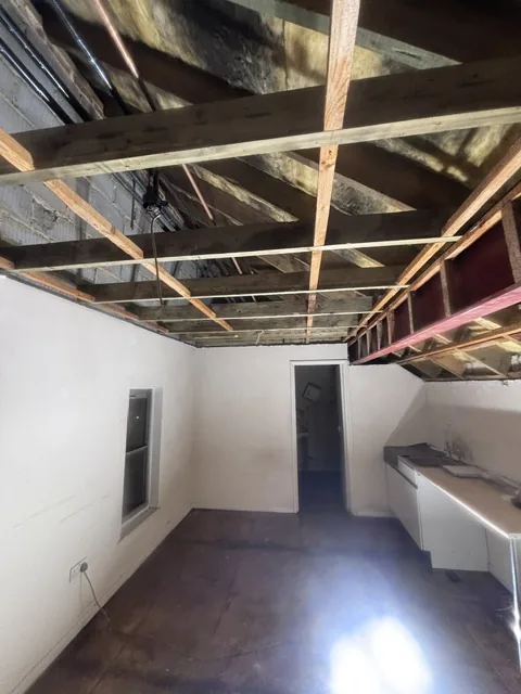 Controlled artex plasterboard strip-out in Muswell Hill