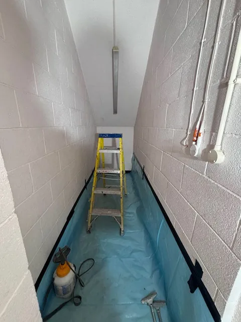 HSE-licensed asbestos gasket strip-out in N10